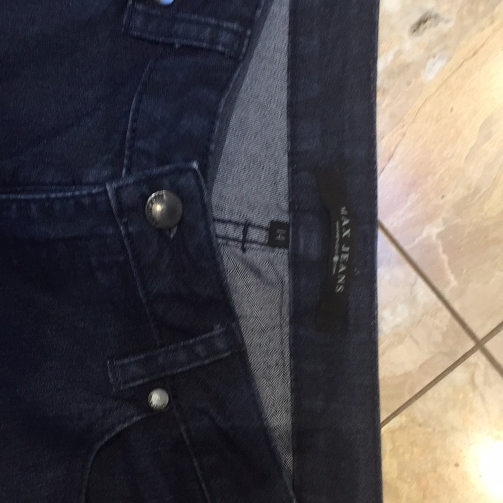 Max Studio dark wash jeans size 14 - Picture 2 of 5